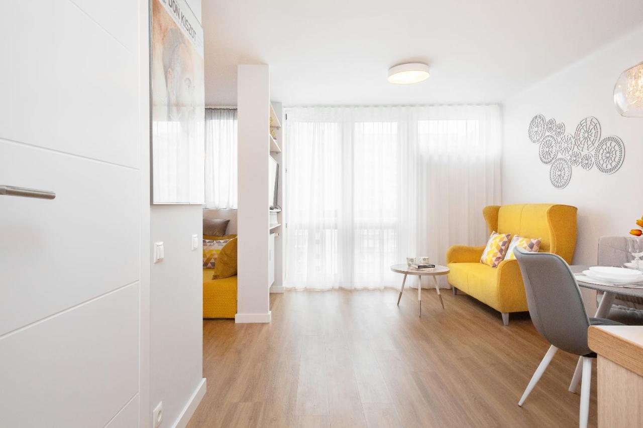 Apartment Warsaw Center By Renters Exterior foto